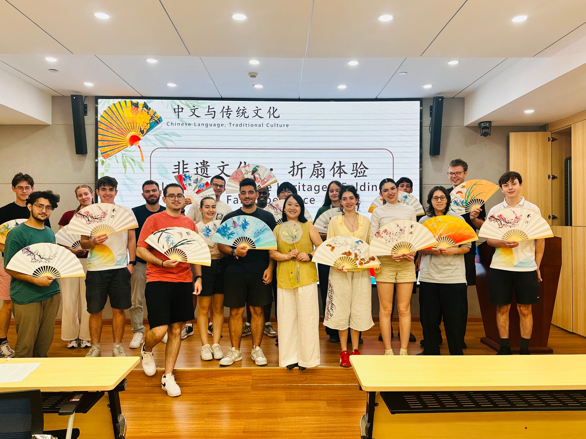 Lily Chinese students